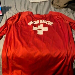 Men’s long sleeve shirt